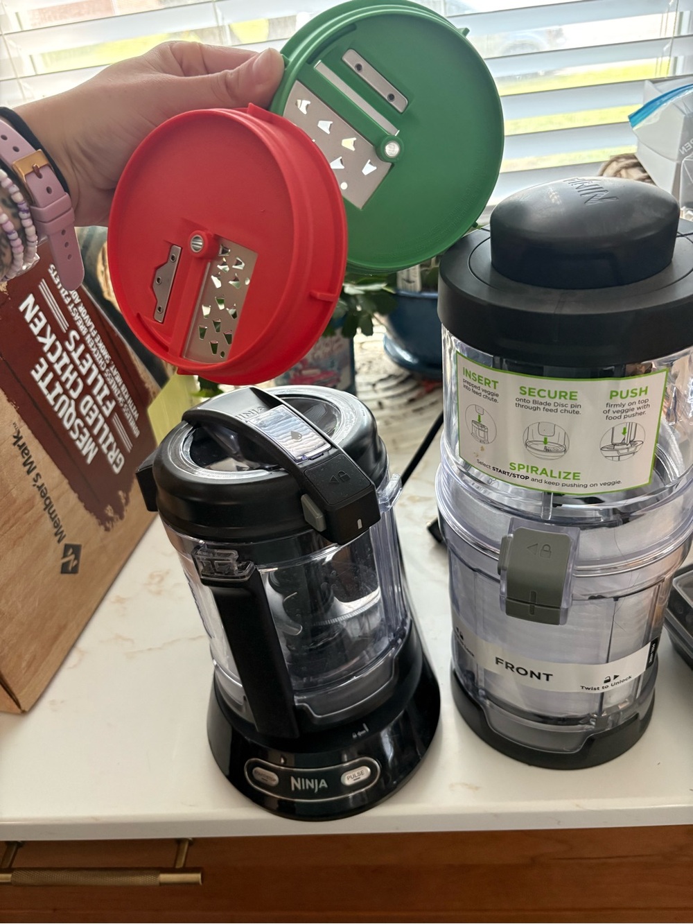 Ninja Precision Processor with Auto-Spiralizer (Model NN310).